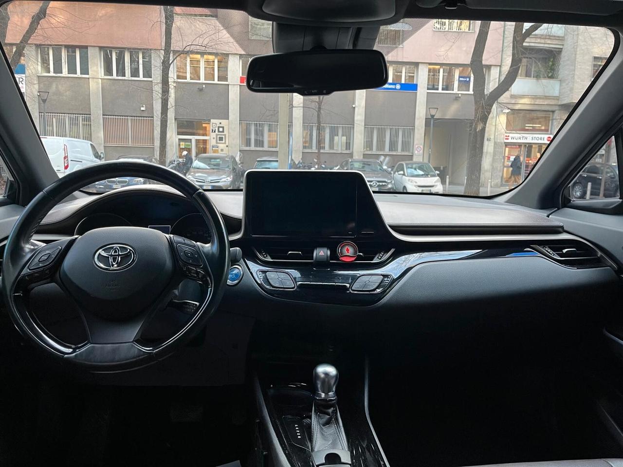 Toyota C-HR 1.8 Hybrid E-CVT Lounge