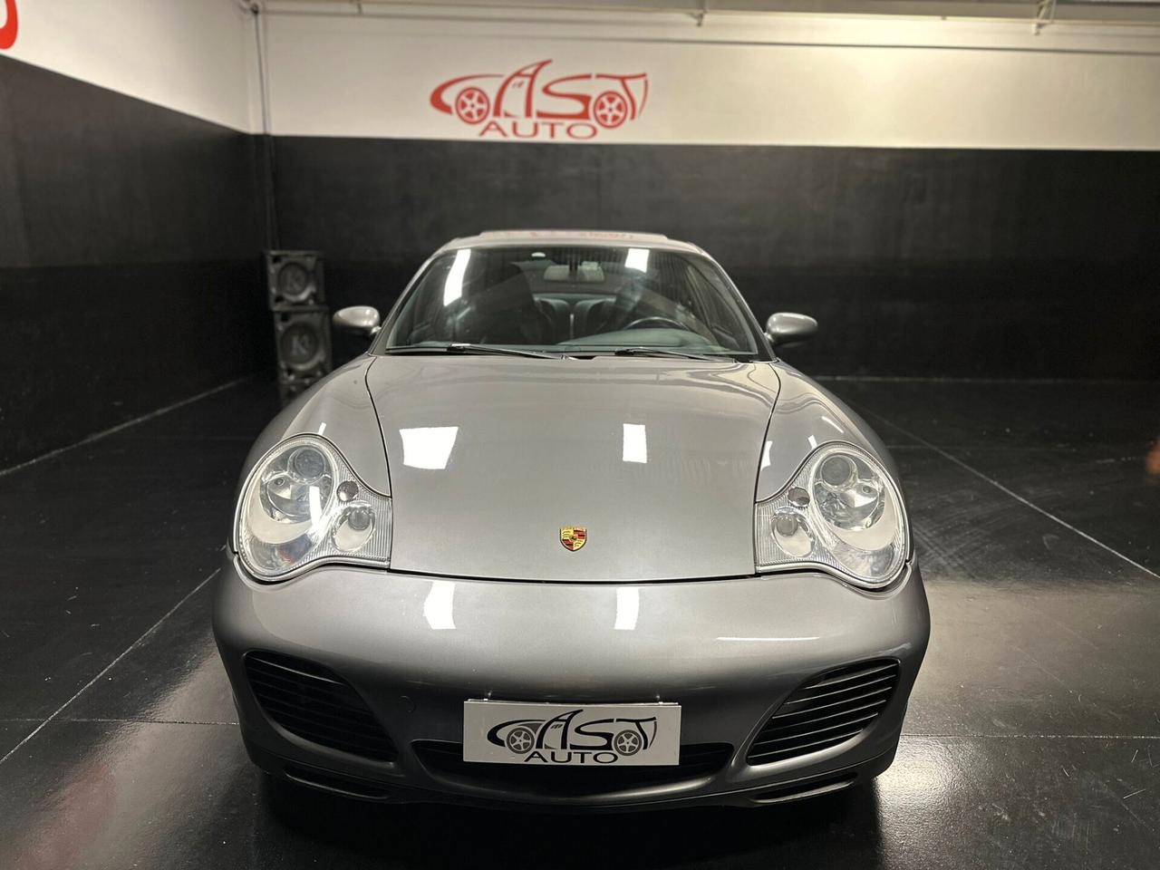 Porsche 996 Carrera 4S Coupé manuale