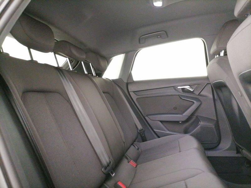 Audi A3 Sportback 30 1.0 tfsi mhev S line edition s-tronic
