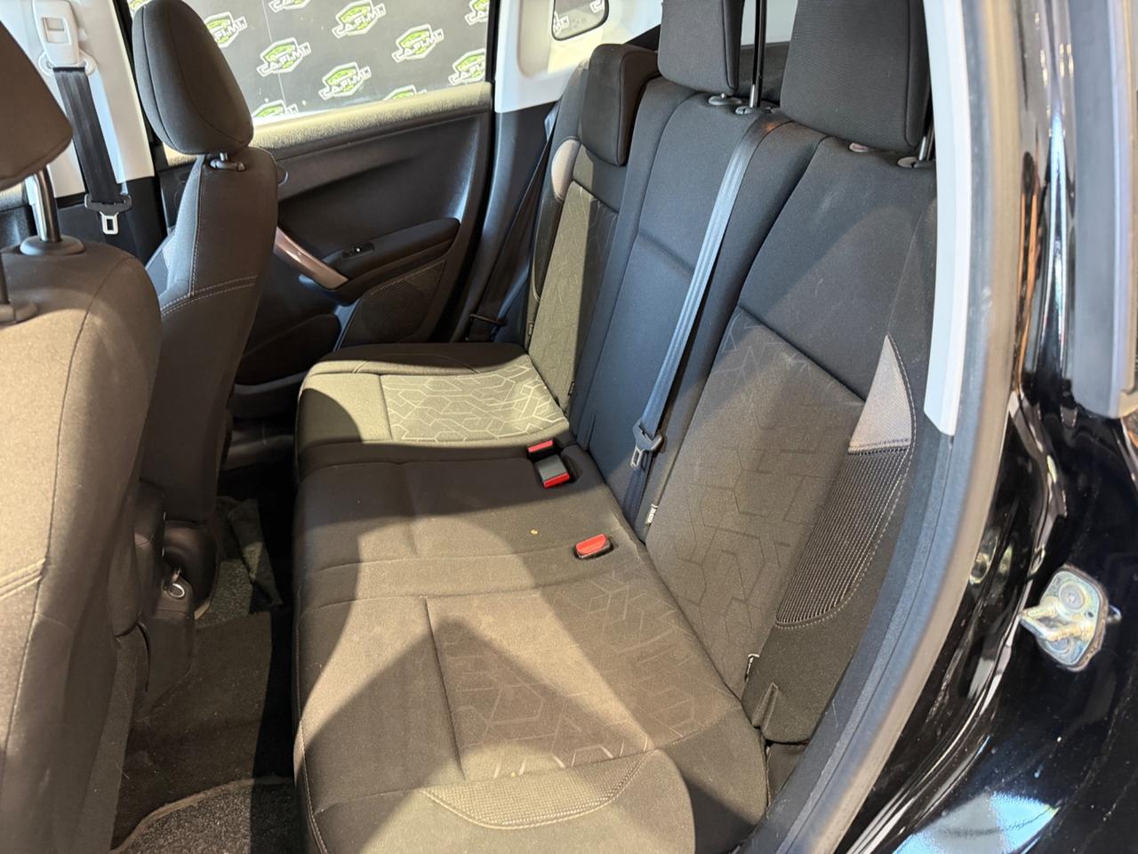 Peugeot 2008 - 2015 PureTech 82 Active