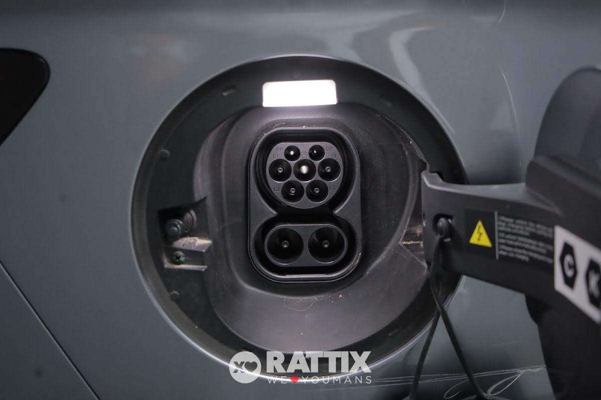 BYD Seal U DM-i 1.5 PHEV Boost + tetto apribile