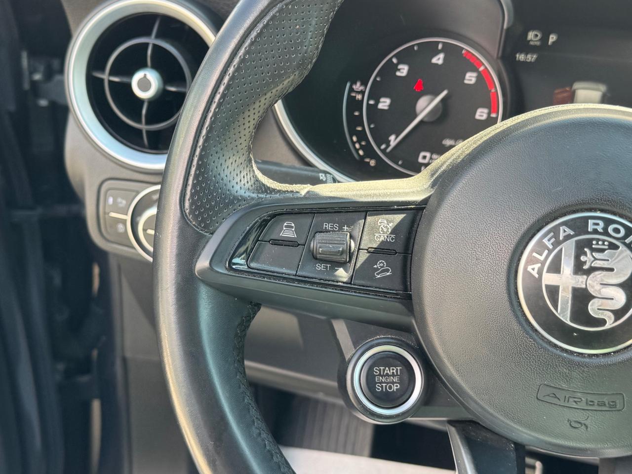 ALFA ROMEO STELVIO 2.2 160 CV SUPER FULL IVA ESPOSTA