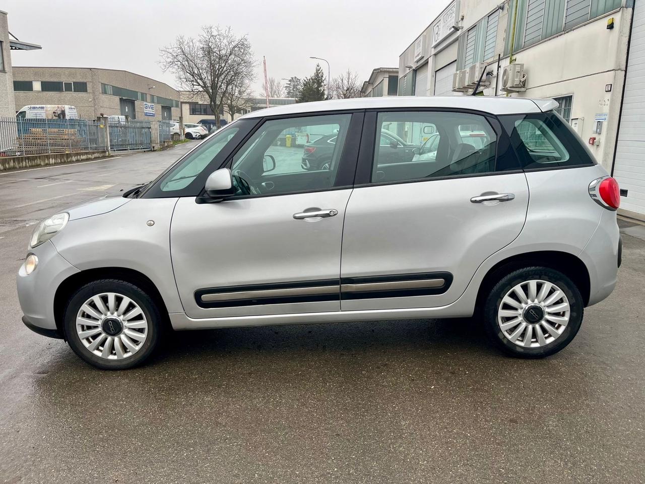 Fiat 500L 0.9metano(scadenza 5/2027) 2015 135.000km perfetta