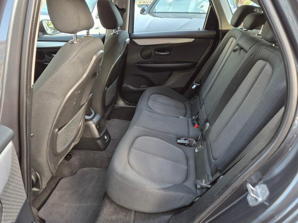 Bmw Active Tourer 218d Advantage Automatic