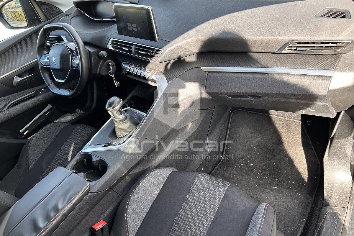 PEUGEOT 3008 BlueHDi 130 S&S Active