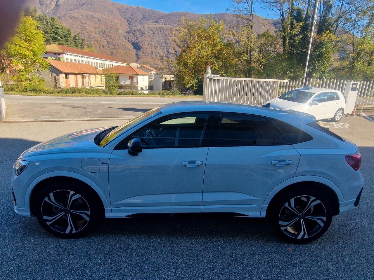 Audi Q3 SPB 35 TFSI S tronic line edition