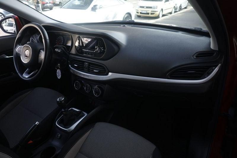 FIAT Tipo FIAT Tipo 1.4 95cv 6M Lounge 4P Unicoproprietario