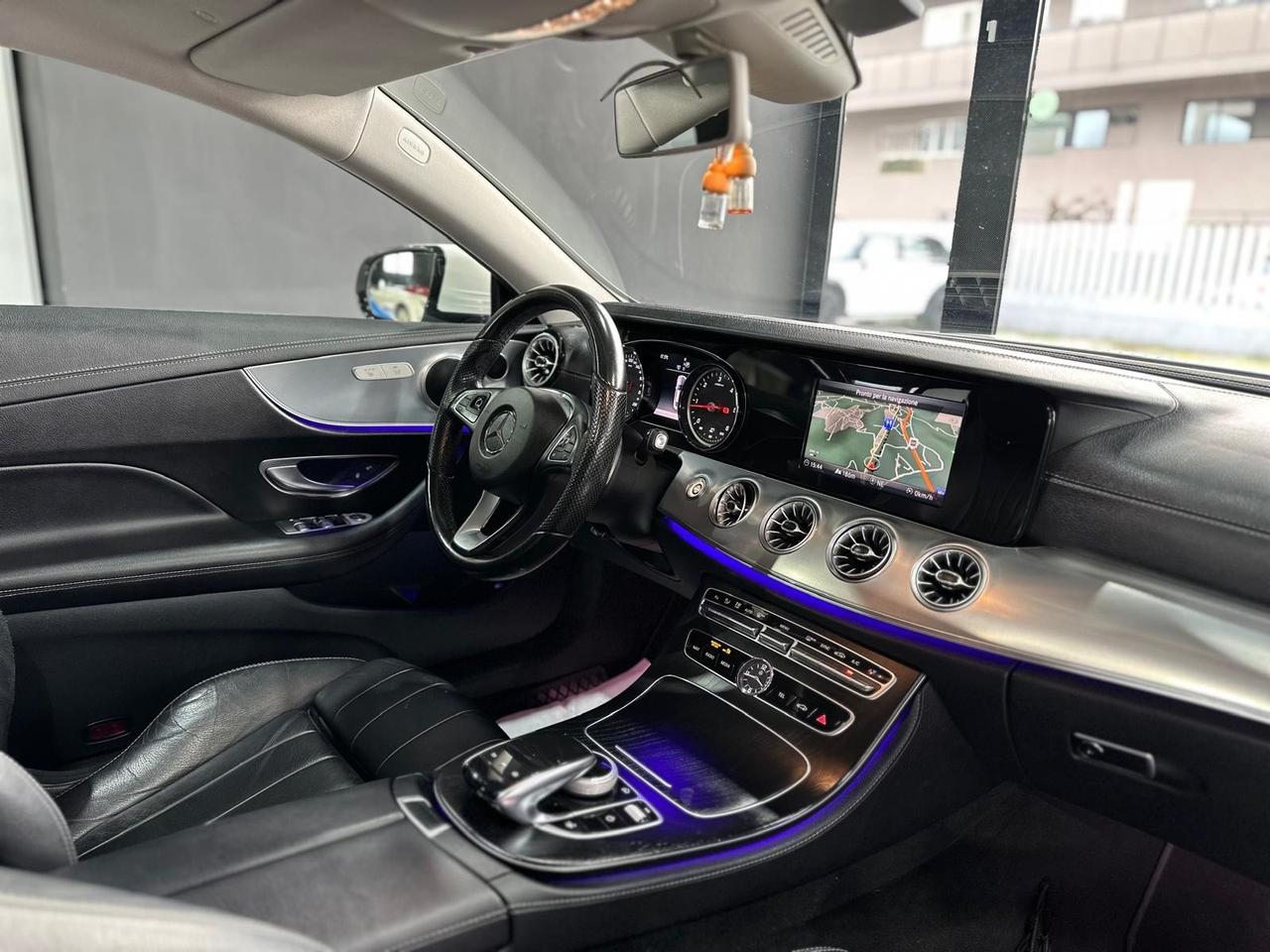 Mercedes-benz E 220 d coupé 4Matic Sport