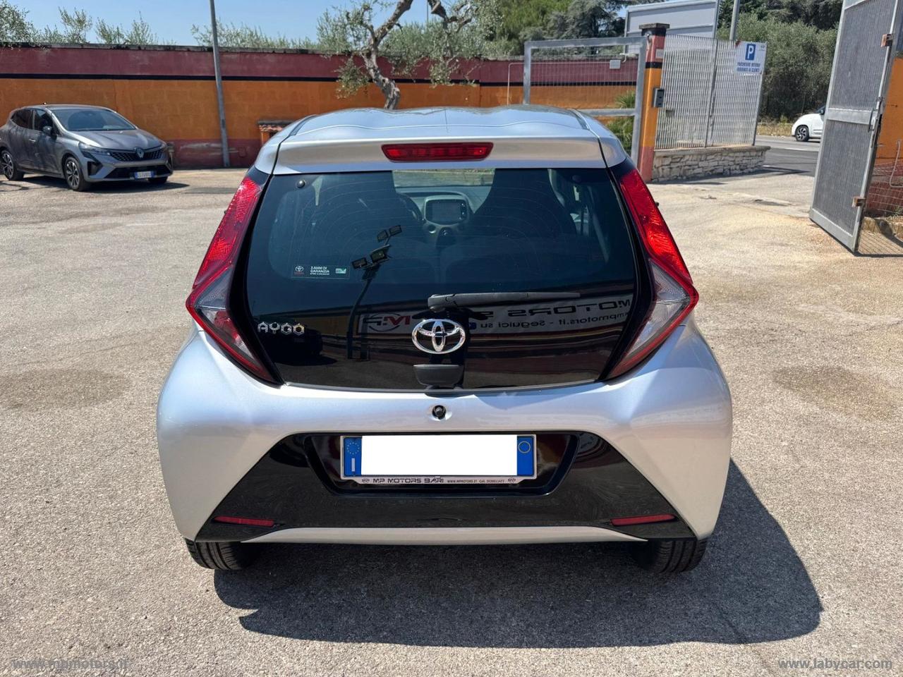 TOYOTA AYGO X-BUSINESS 1.0 72CV 5P. AUTOMATICA