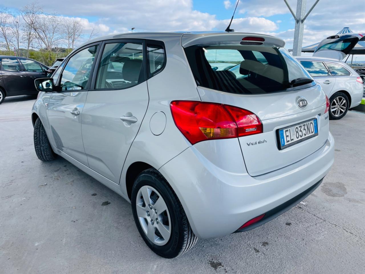 Kia Venga 1.4 CRDi 77CV Easy OK NEOPATENTATO