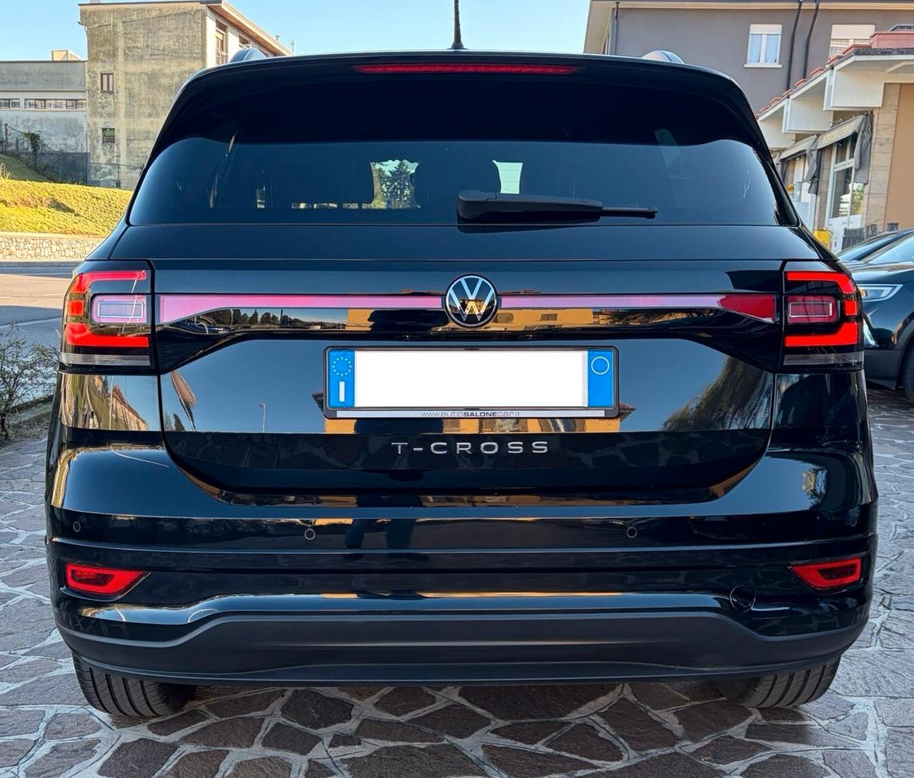 Volkswagen T-Cross 1.0 TSI Sport 95cv R-Line