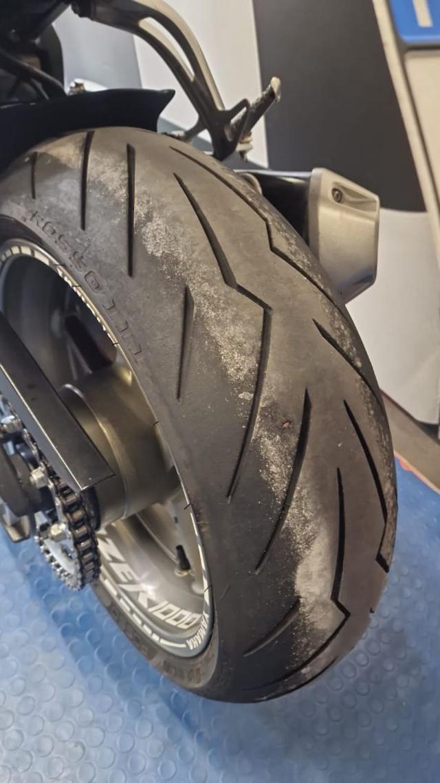YAMAHA FZ1 Fazer - ANNO 2009