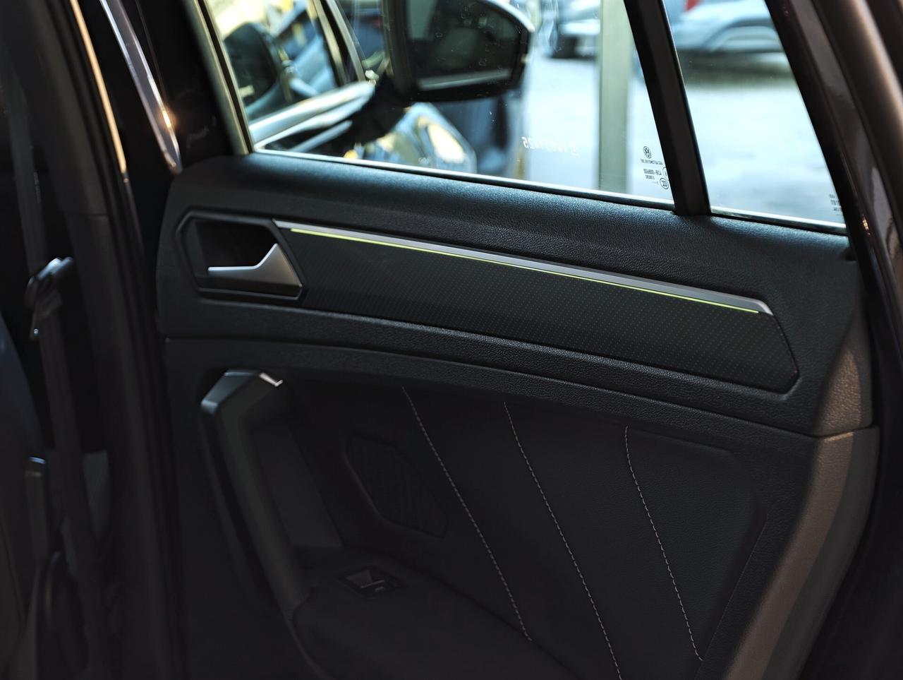 VW Tiguan 2.0 TDI 150cv DSG R-Line 2023