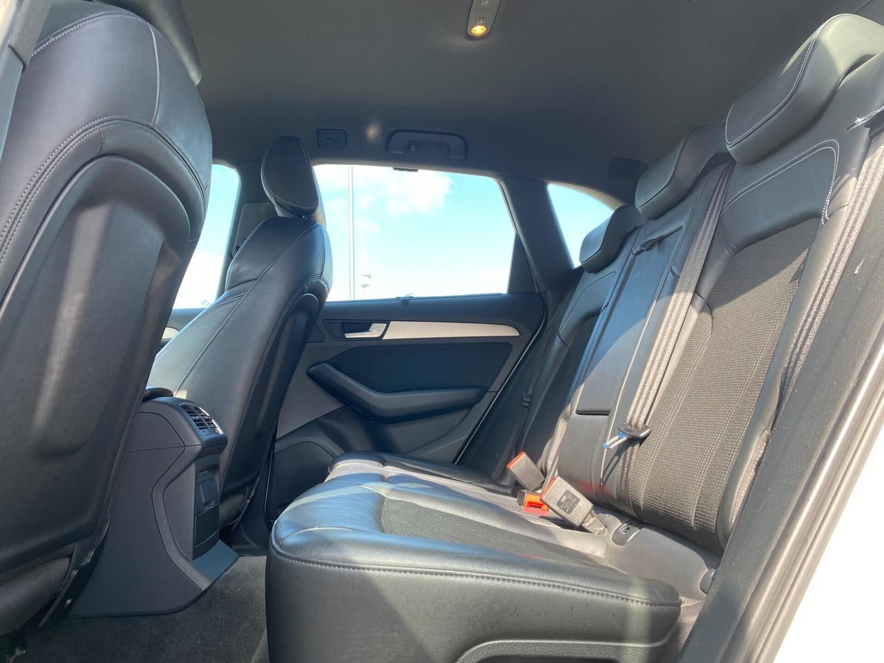 AUDI - Q5 - 2.0 TDI 177 CV quattro S tr. S-LINE -