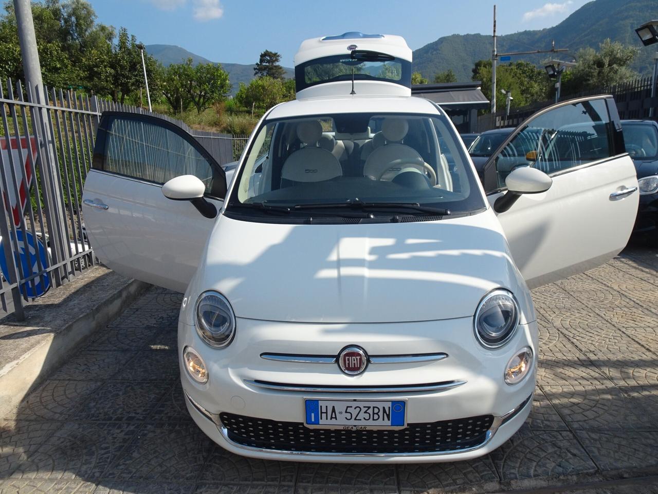 Fiat 500 MODELLO LOUNGE
