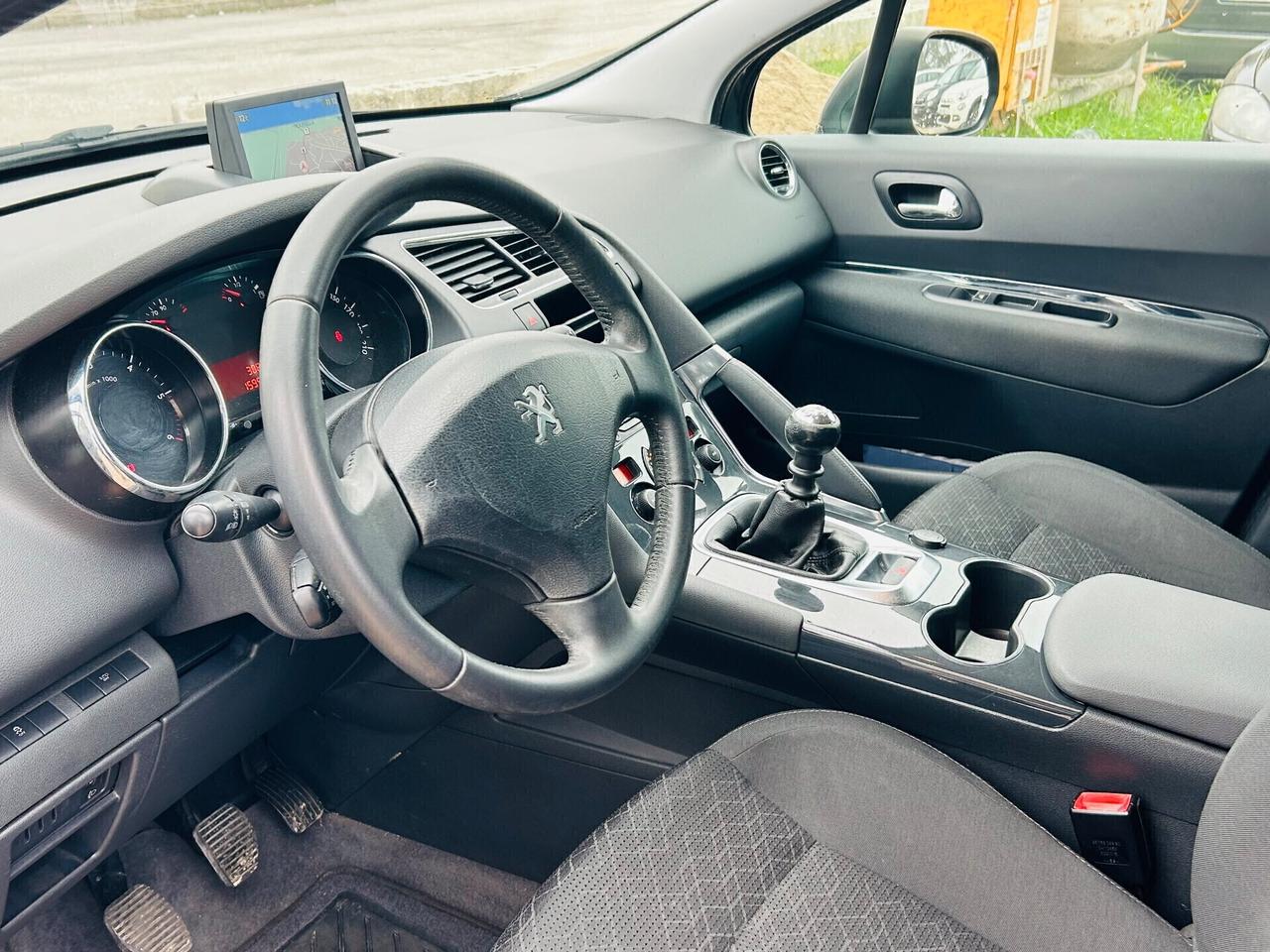 Peugeot 3008 BlueHDi 120 SeS Crossway