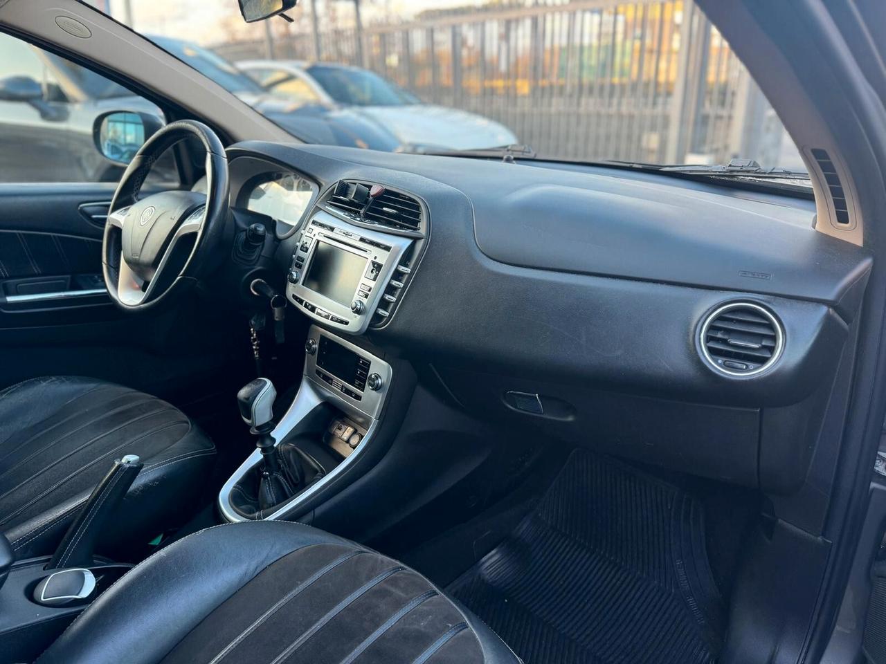 Lancia Delta 1.6 MJT DPF Argento