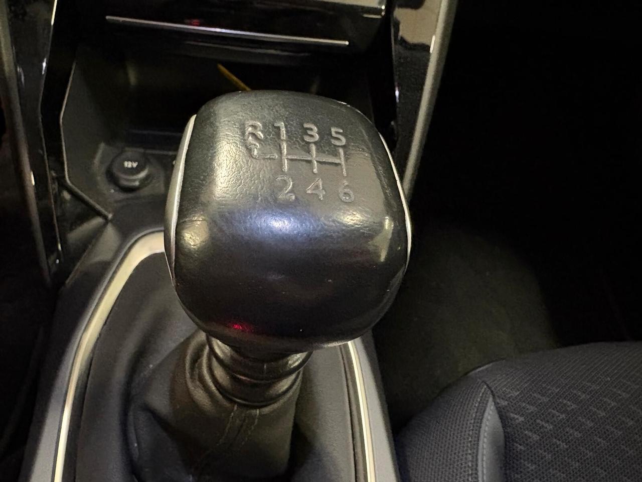 Peugeot 2008 ALLURE NAVI PACK PureTech 130 6mt SPOTICAR