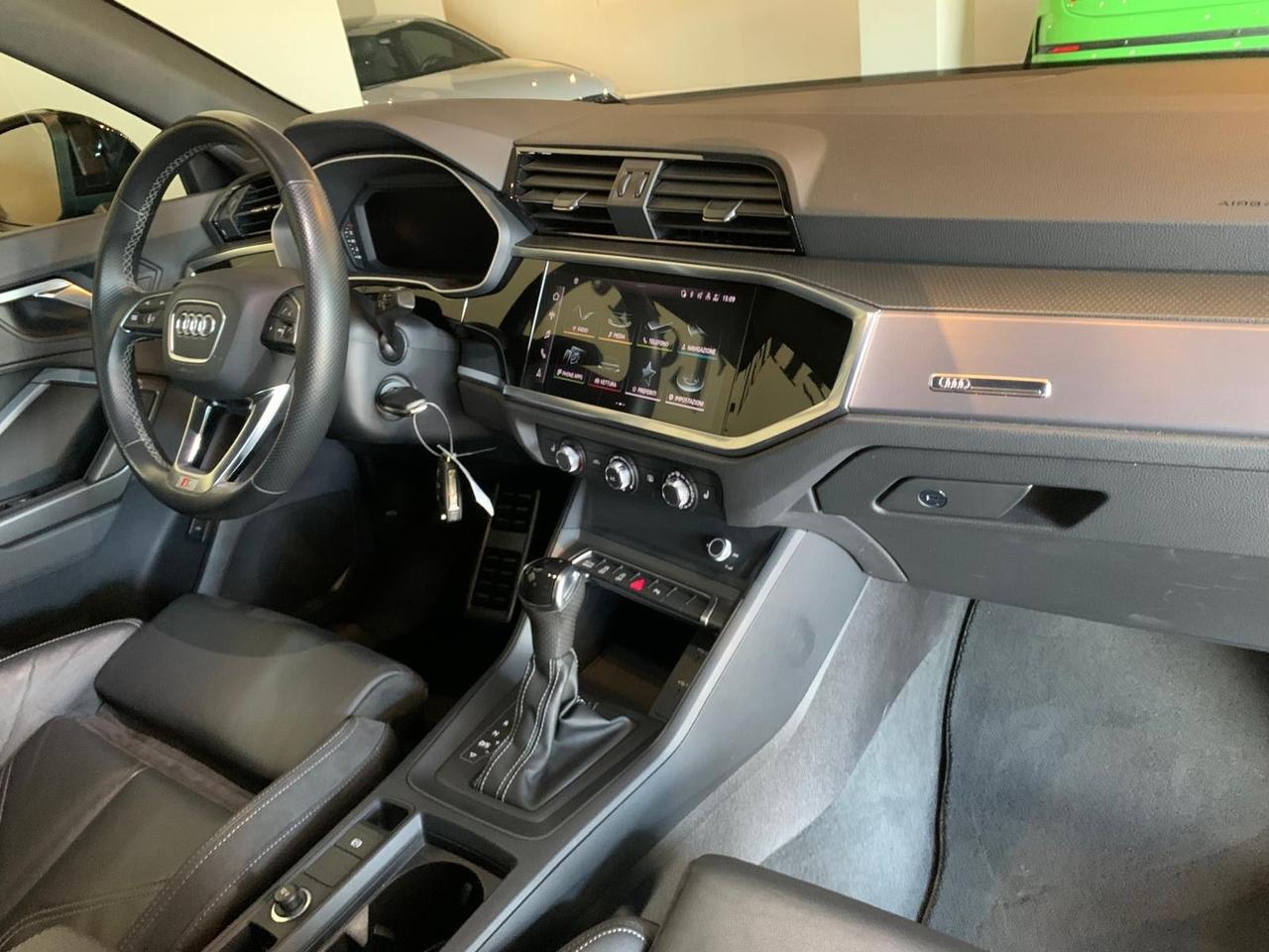 Audi Q3 SPB 35 TDI S line edition