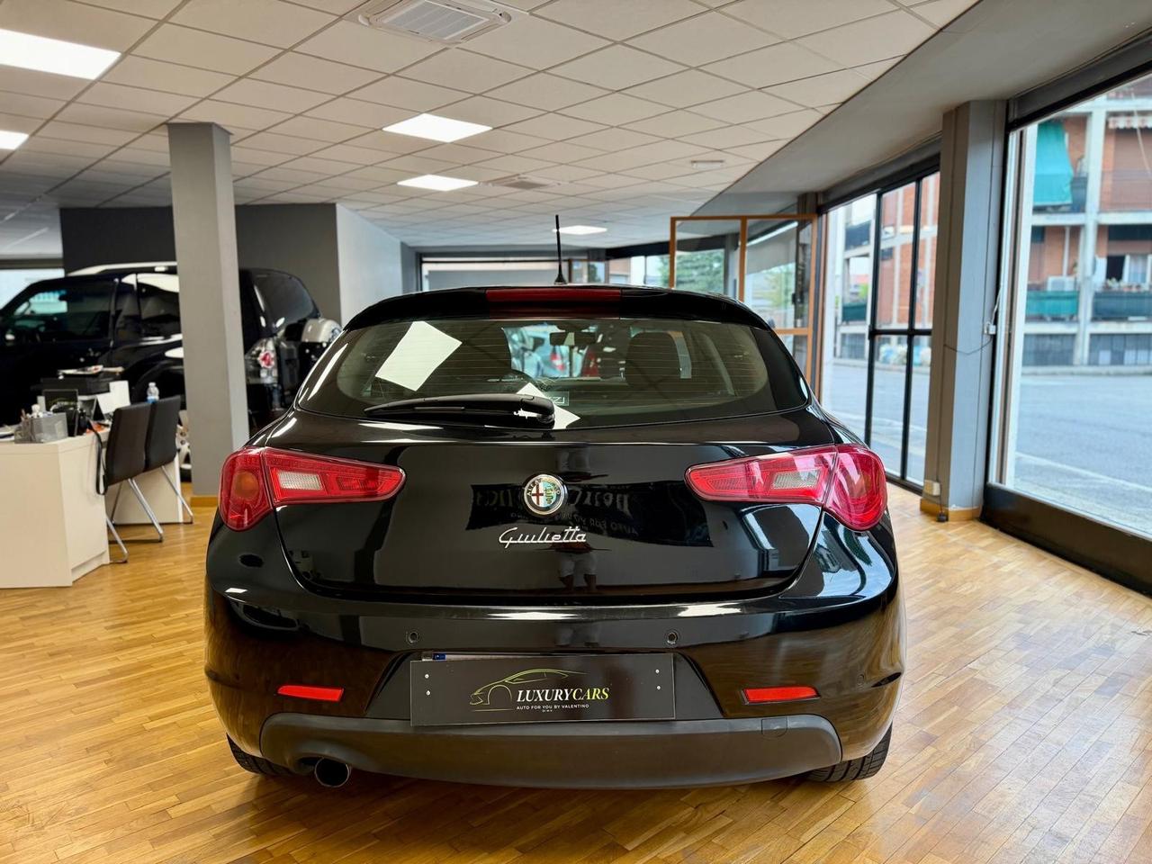 Alfa Romeo Giulietta 1.6 JTDm-2 105 CV Distinctive