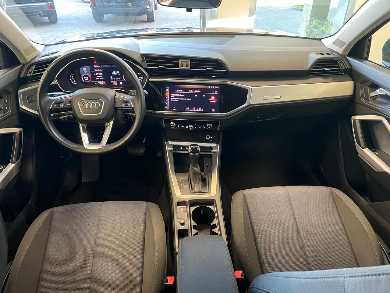 Audi Q3 35 TDI S tronic line
