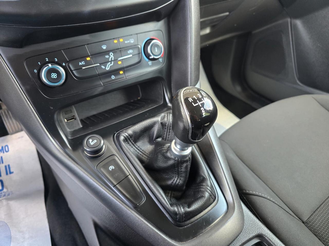 Ford Focus 1.5 TDCi 120 CV SW Titanium AUTOCARRO 4 POSTI