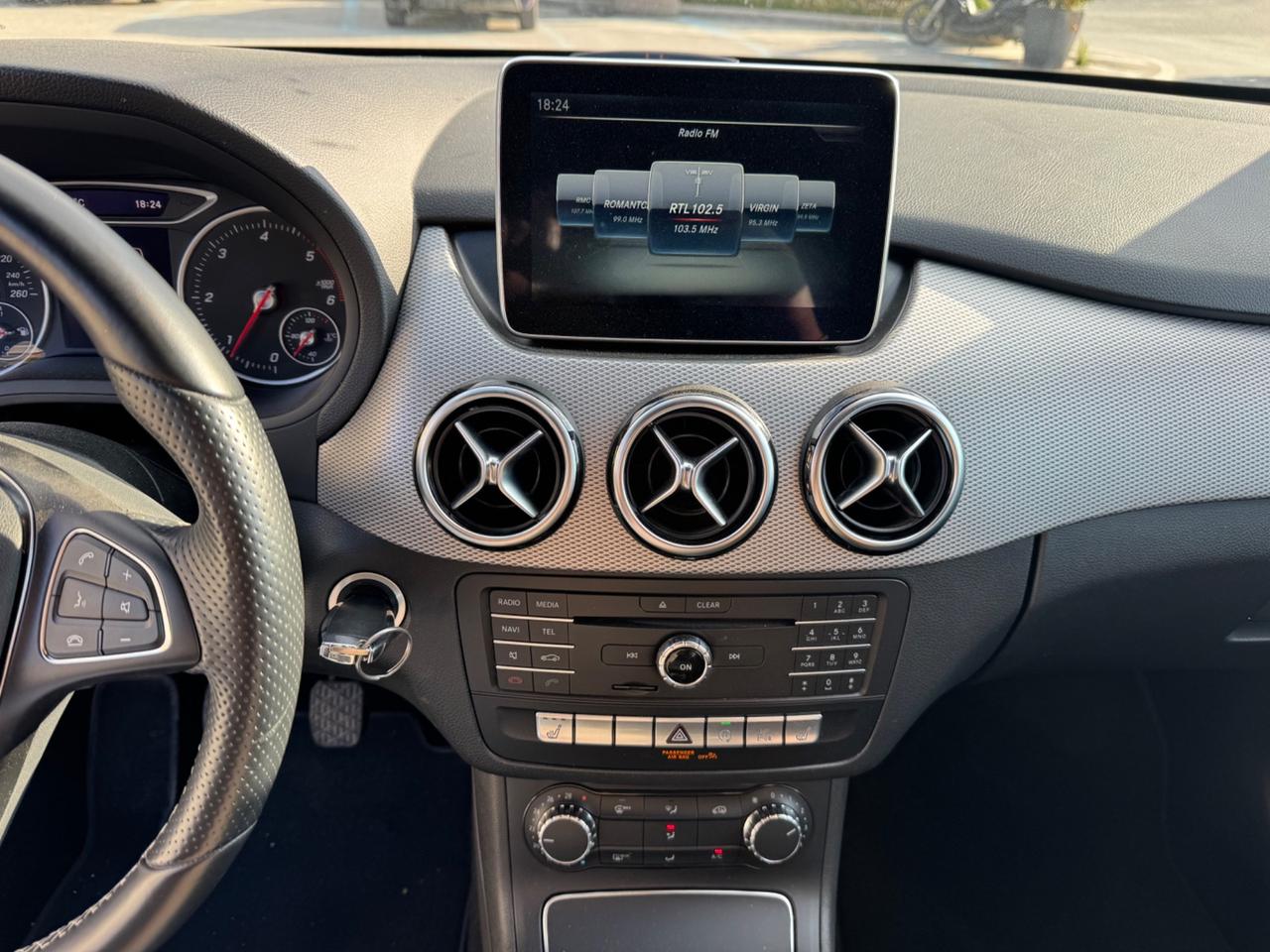Mercedes-benz B 200 d Sport