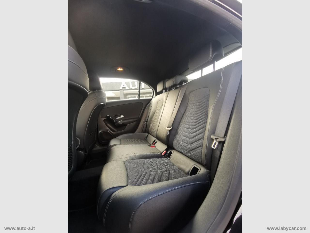 MERCEDES-BENZ A 180 d Automatic Business