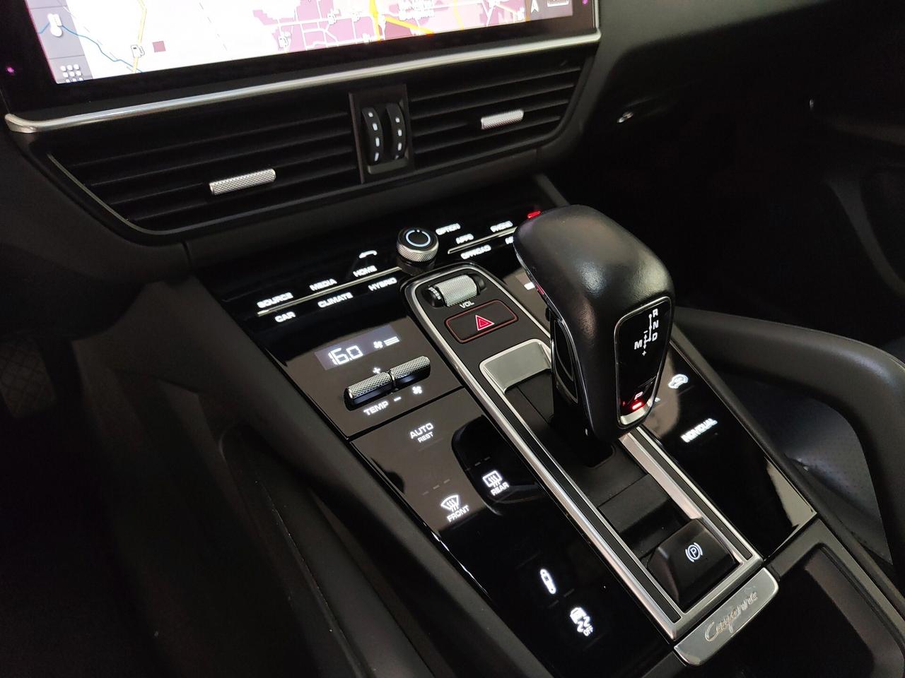 Porsche Cayenne Coupé 3.0 V6 E-Hybrid