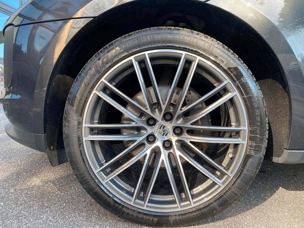 Porsche Macan PASM- TETTO-21" TAGLIANDI CERTIFICATI -NO SUPER BOLLO