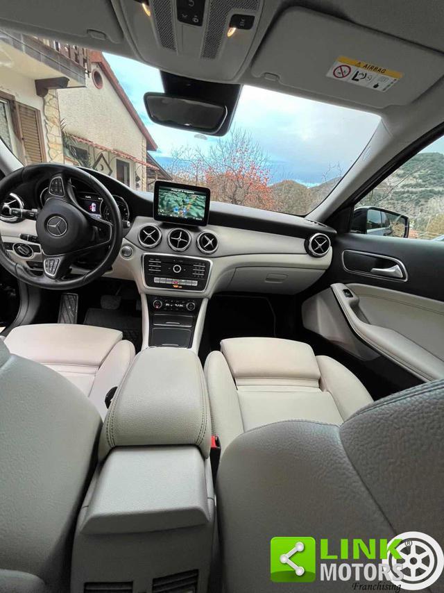 MERCEDES-BENZ GLA 200 d Automatic 4Matic Premium