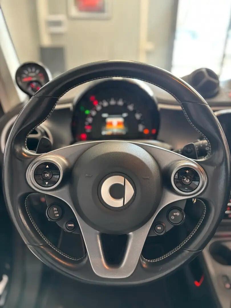 0.9 t Brabus Xclusive 109cv~UNIPRO~PROMOFINANZIAMENTO