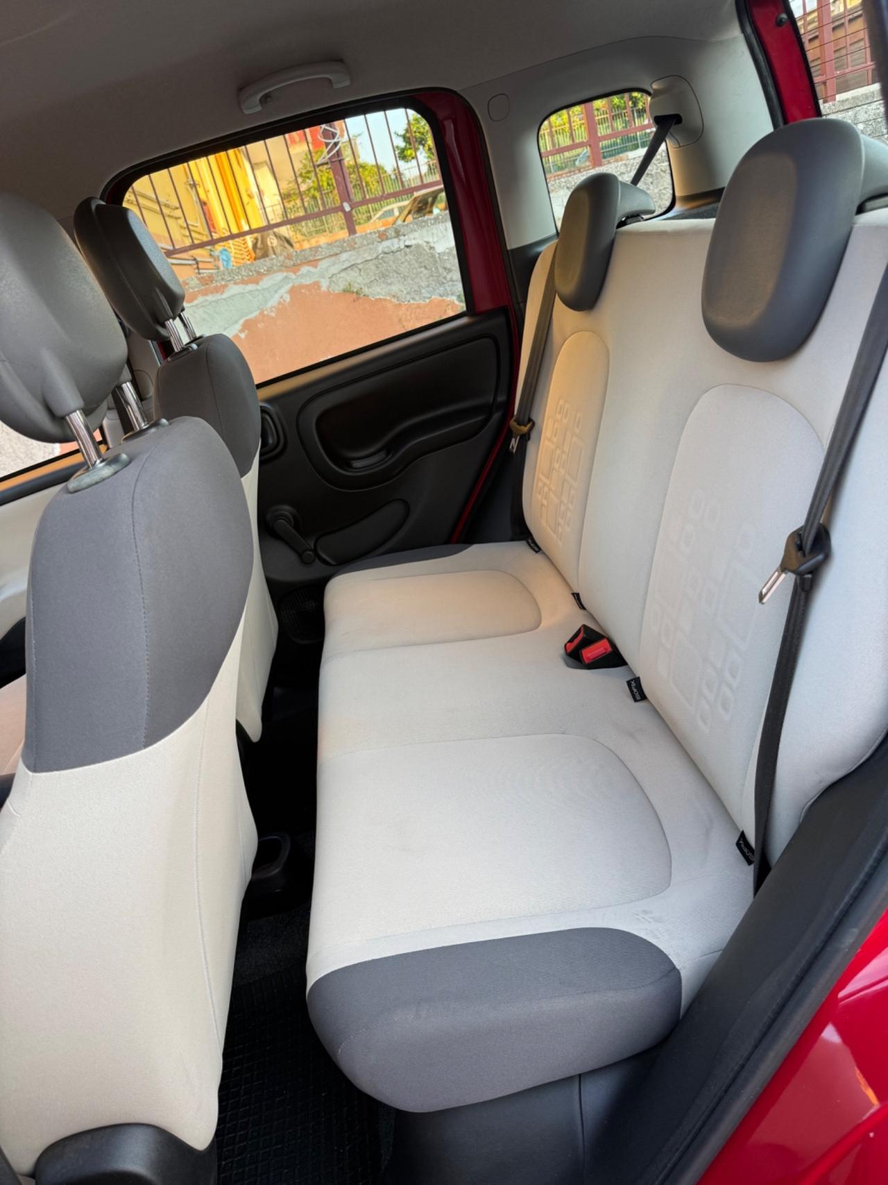 Fiat Panda 0.9 TwinAir Turbo Natural Power Lounge