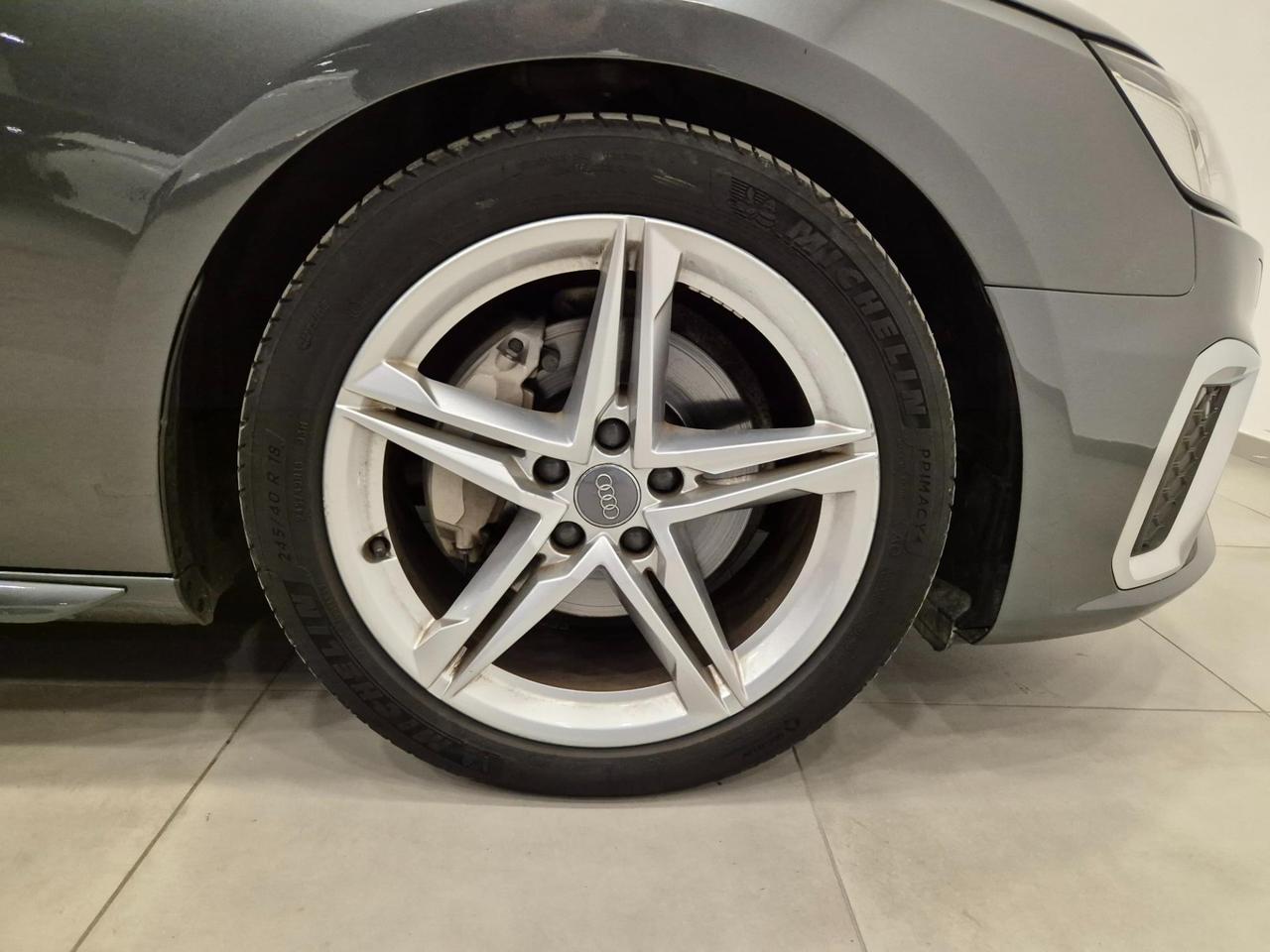 Audi A4 Avant 40 2.0 tdi S Line edition 190cv s-tronic - ACC/Lim - Sens. Park.