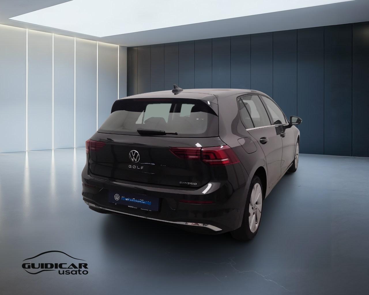 VOLKSWAGEN Golf VIII 2024 - Golf 1.5 tsi ehybrid Style 204cv dsg