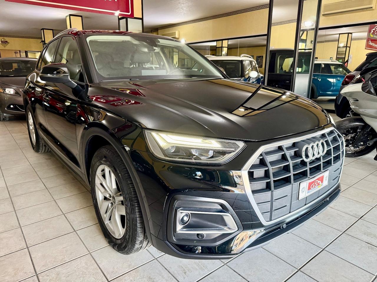 Audi Q5 35 TDI S tronic Business