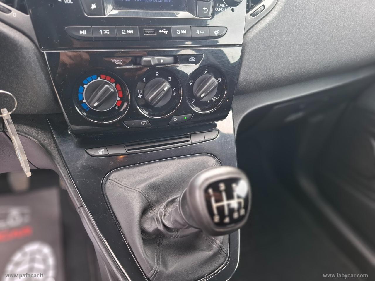 LANCIA Ypsilon 1.0 FireFly 5p.S&S Hybrid Silver