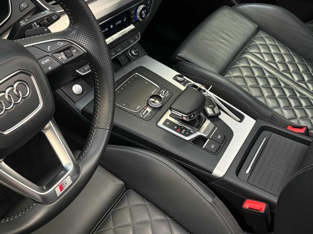AUDI Q5 40 TDI quattro S tronic S line plus