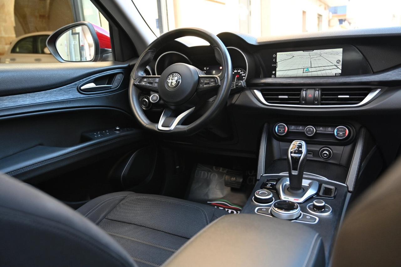 Alfa Romeo Stelvio 190 CV AT8 Q4 Tetto GANCIO