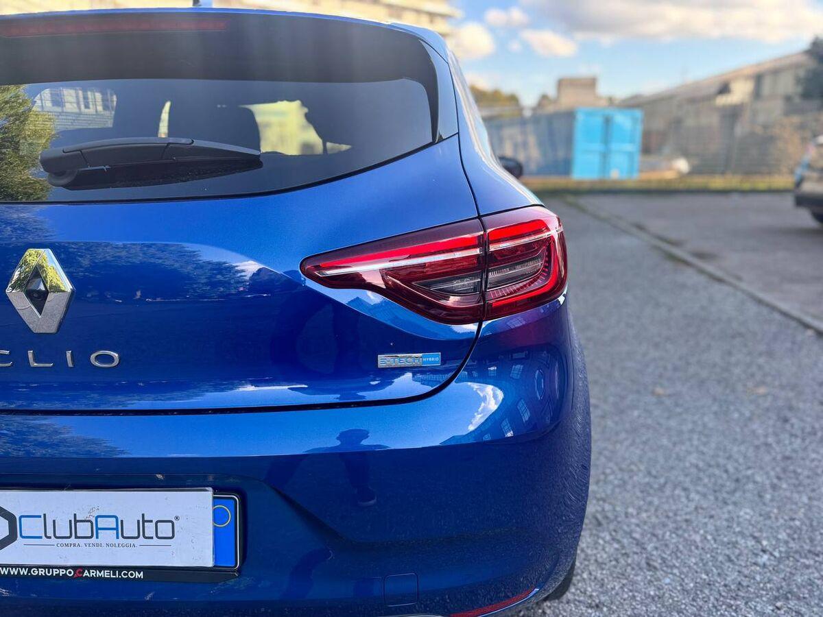 Renault Clio 1.6 E-Tech hybrid R.S. Line 140cv auto