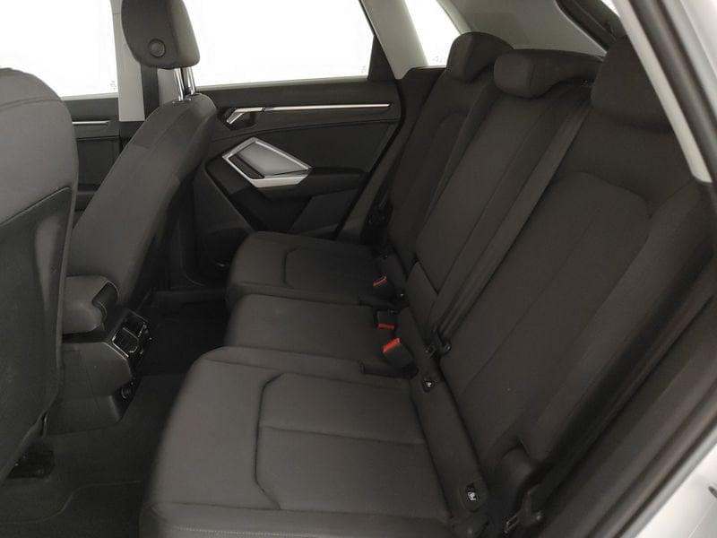 Audi Q3 Q3 35 TDI S tronic Business Advanced