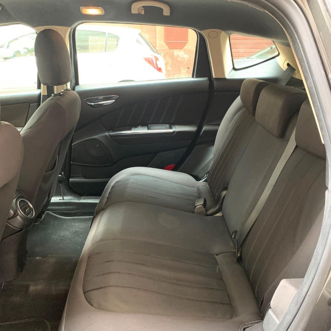 Lancia Delta 1.6 MJT DPF Oro