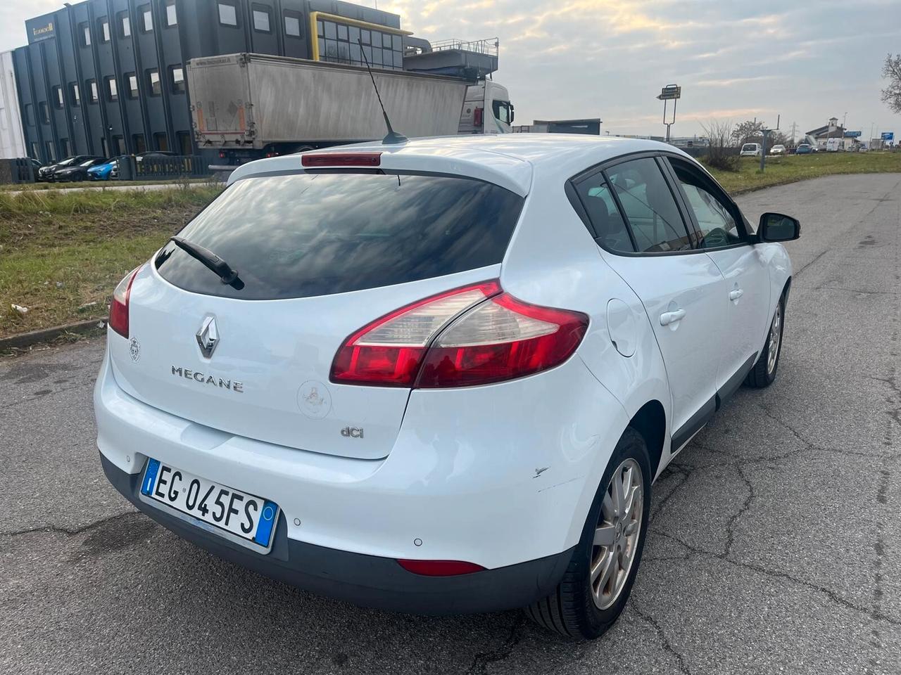 Renault Megane Mégane 1.5 dCi 90CV Attractive