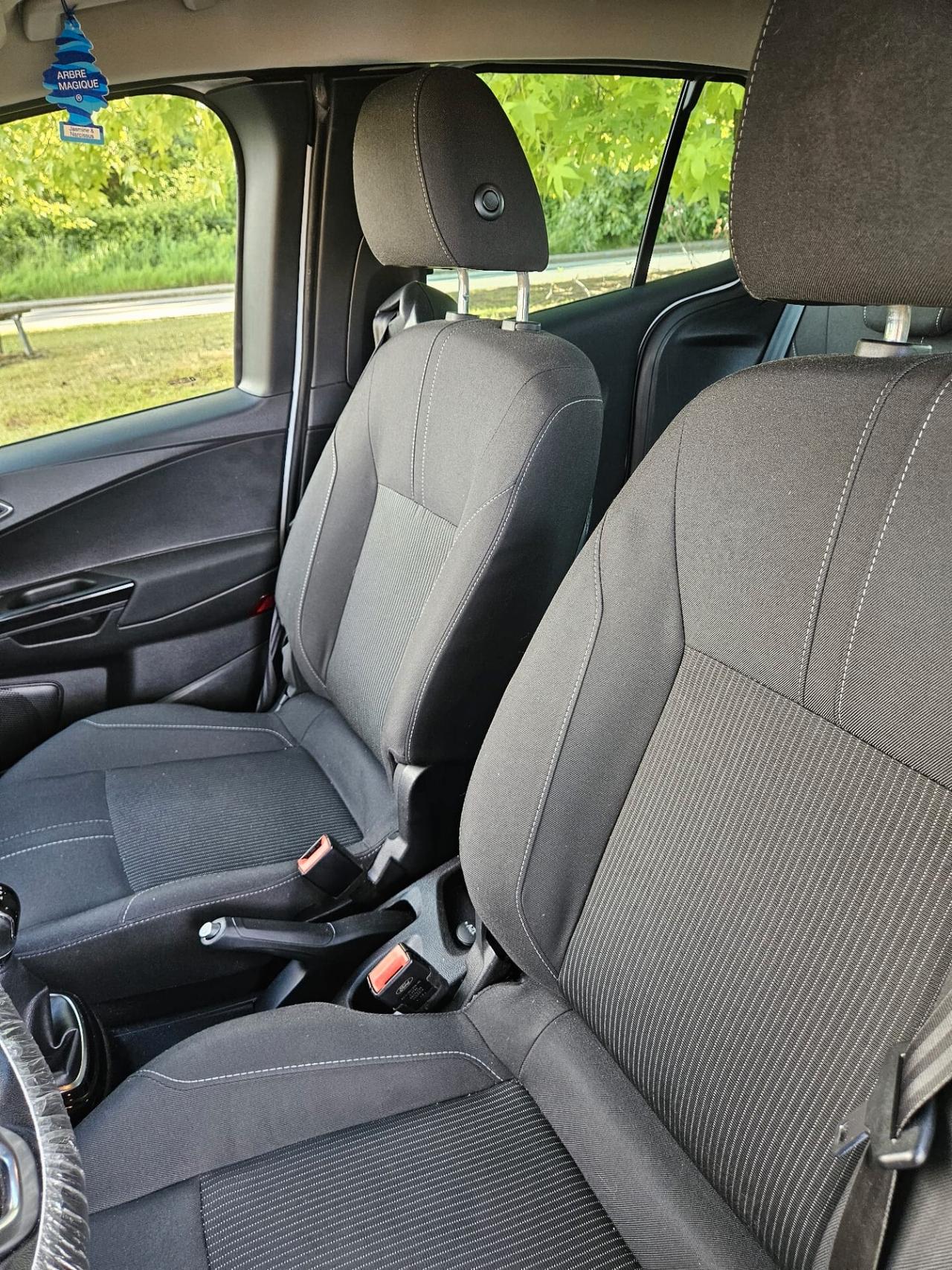 Ford B-Max 1.5 TDCi 75 CV Business Titanium