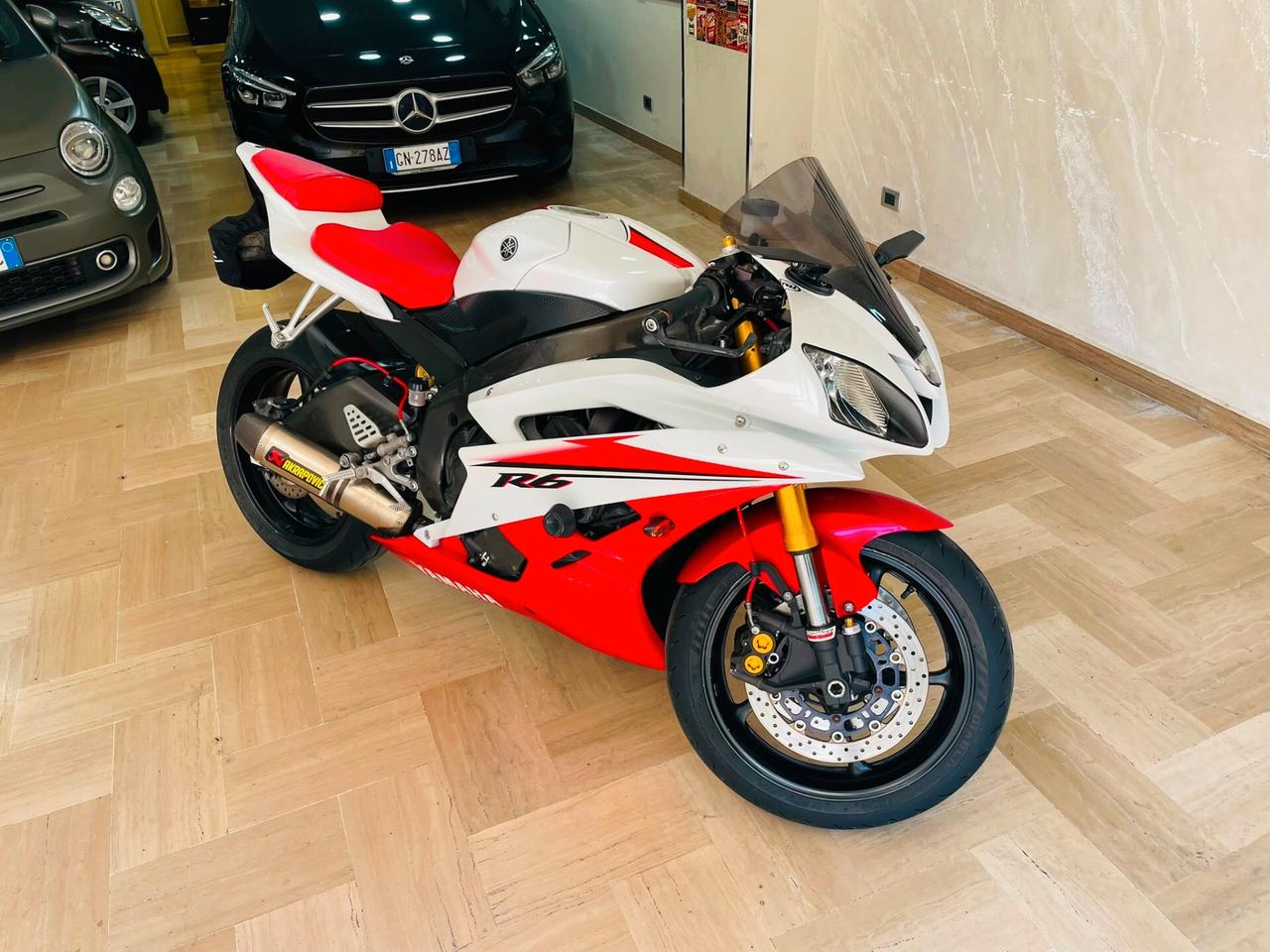 Yamaha YZF R6 Competition White/Red