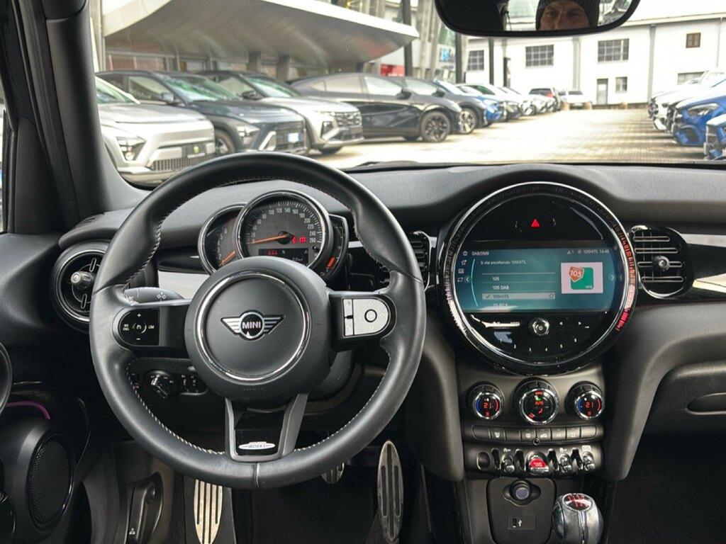 Mini Cooper 1.5 TwinPower Turbo Cooper