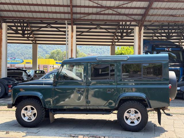 LAND ROVER Defender 110 2.2 TD4 Station Wagon N1 7 POSTI