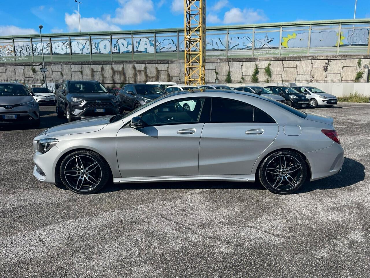 Mercedes-benz CLA 200 CLA 200 PREMIUM AMG LINE GARANZIA CAMBIO NUOVO !