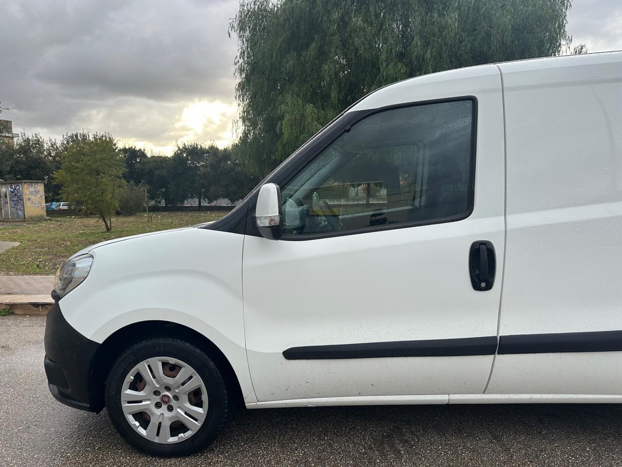 Fiat DOBLO’ 1.6 DIESEL 105 cv 2018 - PARI AL NUOVO