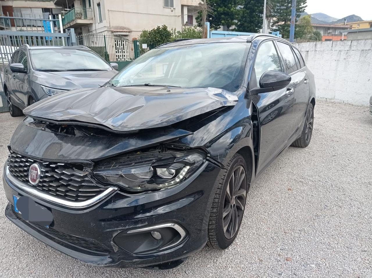 Fiat Tipo 1.6 Mjt S&S DCT SW Lounge 61000km-2019